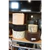 Image 1 : LOT OF HAT BOXES