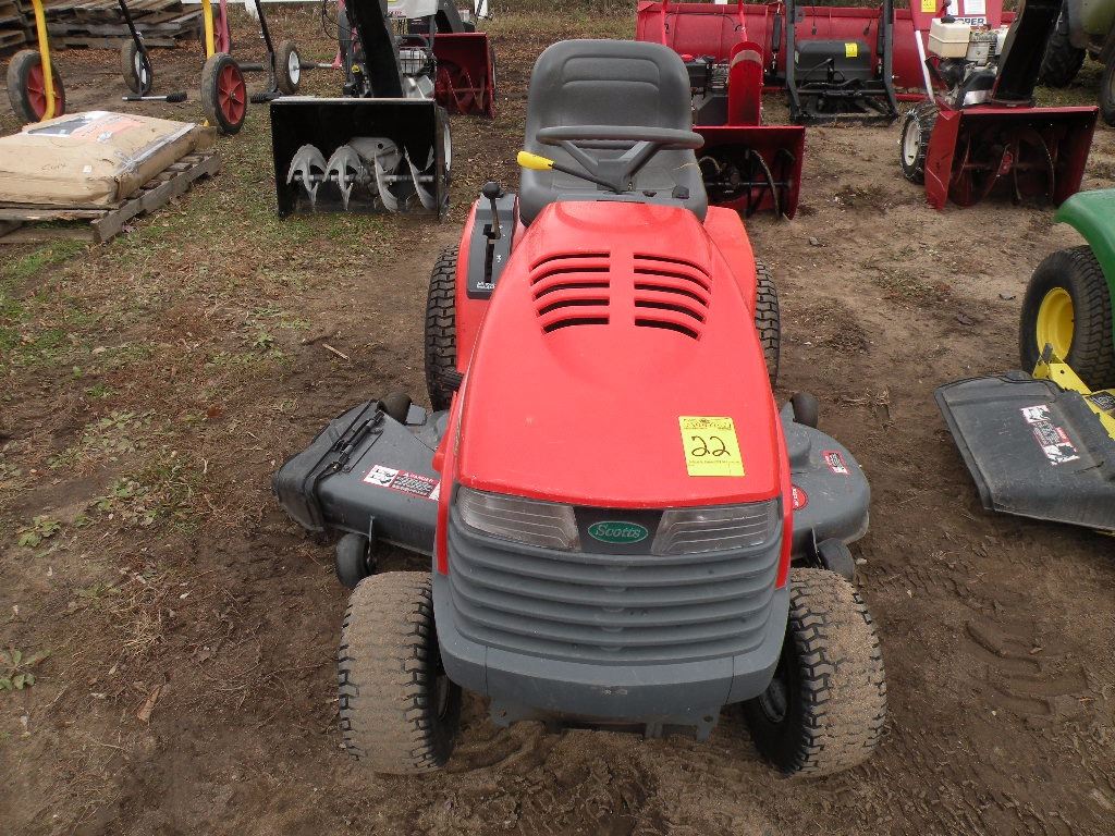 1999 Scotts S2046 Mower SN G0X2046S025715 1999 Scotts S2046 Mower SN G0X2046S025715
