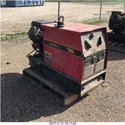 LINCOLN RANGER 8 WELDER