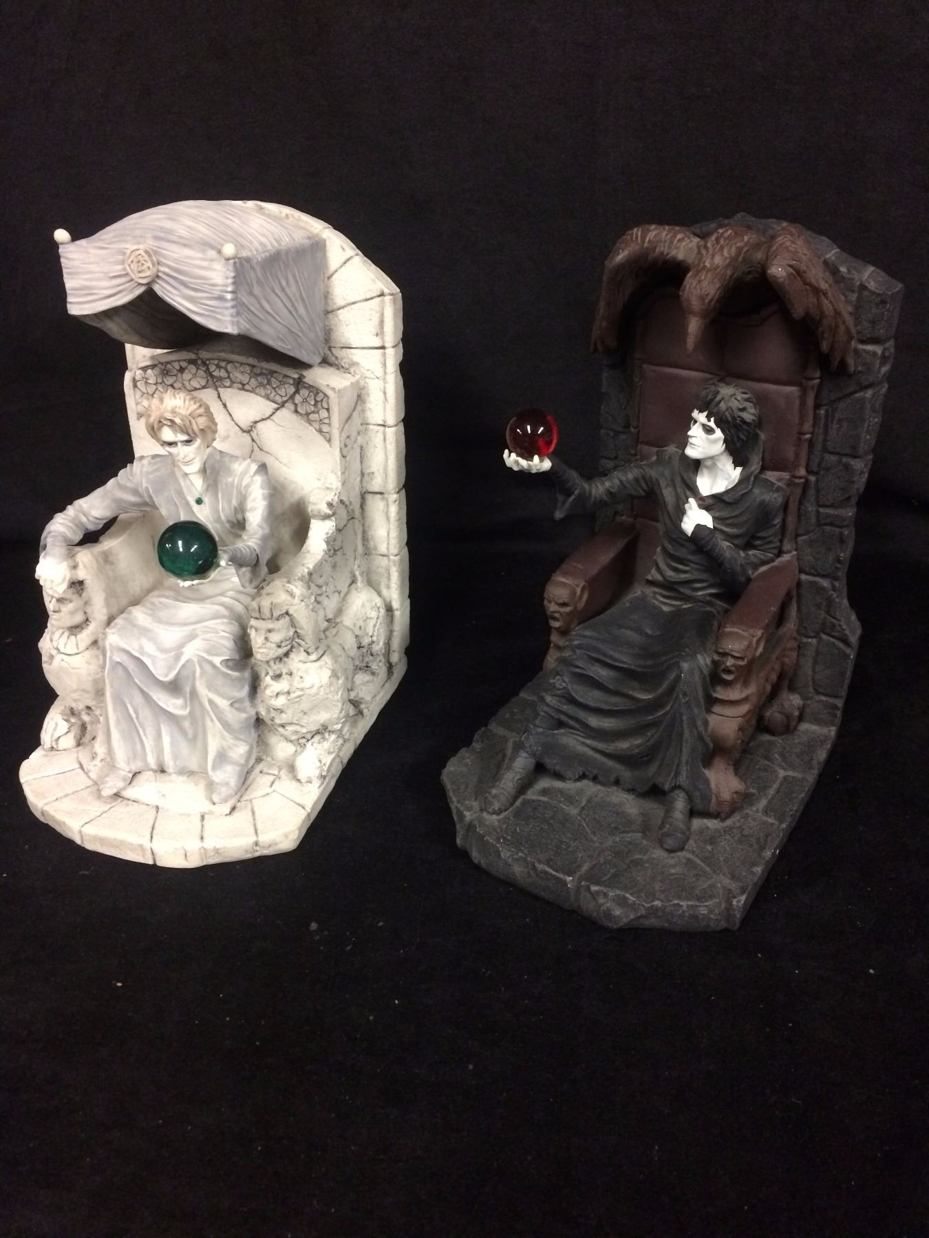 SANDMAN BOOKEND SET (DC COMICS)