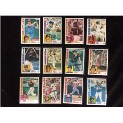 VINTAGE BASEBALL TRADING CARDS LOT