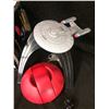 Image 2 : VINTAGE STAR TREK TELEPHONE WITH BOX