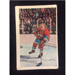 1952/53 PARKHURST HOCKEY CARD DICKIE MOORE