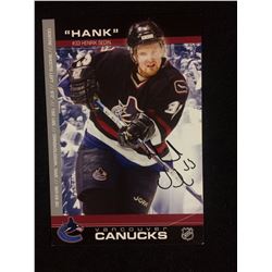 VANCOUVER CANUCKS AUTOGRAPHED 5" X 7" PICTURE CARD (HENRIK SEDIN)