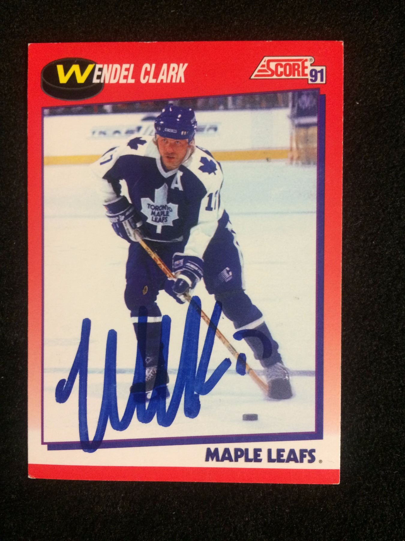 1991 WENDEL CLARK AUTOGRAPHED SCORE HOCKEY CARD