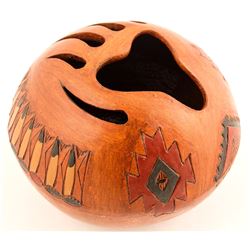 Jar Cut w/ Bear Paw Opening