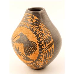 Hummingbird Pot, Lorraine Chinana Walatowa