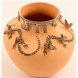 Kiva/Lizard Pot by Noreen Simplicio
