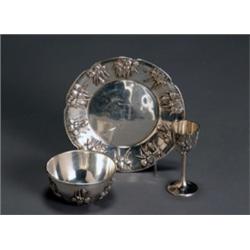 Japanese Silver Part Dessert Service, Showa Period (1925-1997), Consisting of 12 plates, 12 b...