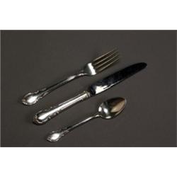 Lunt Silversmiths Sterling Flat Table Service, Greenfield, MA, Modern Victorian Pattern, Introd...