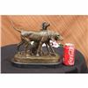 Image 2 : SIGNED VINTAGE HUNTING DOGS BRONZE SCULPTURE