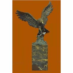 Swooping Eagle Catching Fish Hot Cast Wildlife Bronze Sculpture Statue Figurine