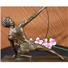Image 5 : SIGNED VINTAGE POWERFUL MAN WITH BOW BRONZE SCULPTURE STATUE FIGURINE