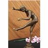Image 1 : BRONZE STATUE GIRL JUGGLING