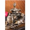 Image 4 : VINTAGE OPULENT BRONZE STATUE OF ROYAL WOMAN FIGURINE FIGURE SCULPTURE LADY