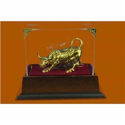 24K Gold plated Bronze Stock Market Bull Wall Street Glass Display Gift Figurine