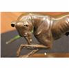 Image 3 : VINTAGE DOG DOGS ANIMAL HUNTING BRONZE SCULPTURE STATUE ON MARBLE BASE