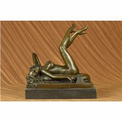EXQUISITE BRONZE FRENCH ART DECO EROTIC NUDE ON BED