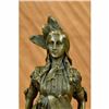 Image 5 : Signed Original B.Wood Fierce Native American Indian Woman LostWax Bronze Statue