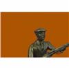 Image 4 : Hand Made Real 100% Hunter with Gun Ashtray Bronze Sculpture Figurine Decoration
