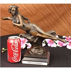Signed ART DECO Rare Bronze Roaring c.1920s Nude Lady