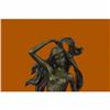 Image 5 : VICTORIAN MYTHOLOGY BIRD GARGOYLE SOLID BRONZE CANDLESTICK CANDLE HOLDER SALE