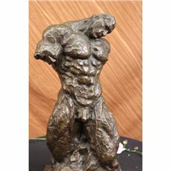 MODERN BRONZE SCULPTURE OF A BODY BUILDER FIGURE STATUE