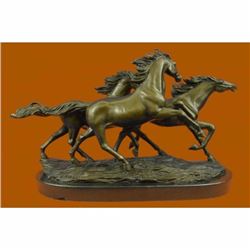 Bronze Marble Base Statue Wild Horse Galloping Mustang Ranch Hot Cast Marble Figurine