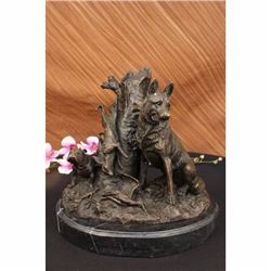 HUNTING DOGS ENGLISH BULLDOG SHEPHERD BRONZE SCULPTURE MARBLE BASE FIGURINE