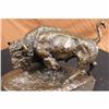 Image 2 : Signed American Buffalo Bull Bronze Sculpture on Marble Base by Barye Figure