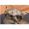 Image 4 : Signed American Buffalo Bull Bronze Sculpture on Marble Base by Barye Figure