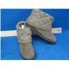 Image 1 : New Mukluks womens size 9