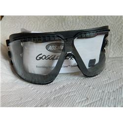 GOGGLES - 3M - LARGE DUST GOGGLE GEAR - NEW