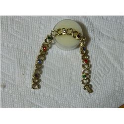 GOLD BRACELET WITH STONES