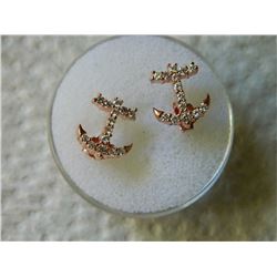 EARRINGS - TOTAL OF 28 ROUND FACETED CUBIC ZIRCONIA IN STERLING SILVER ANCHOR DESIGNED SETTING WITH 
