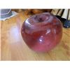 Image 1 : EXTRA LARGE APPLE - 8" D X 7 ½" HIGH