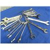 Image 1 : Large Lot of 18 wrenches