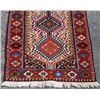 Image 3 : DIAMOND SHAPED MEDALLION WARM LOOK TRIBA YALAMEH RUNNER
