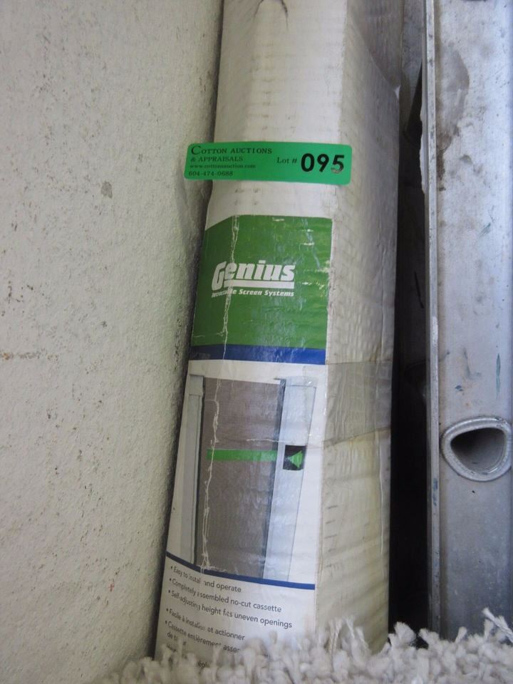 Genius Retractable Screen