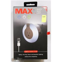 NEW MAX SAFETY NIGHT LIGHT - SIMPLY PLUG IT IN!