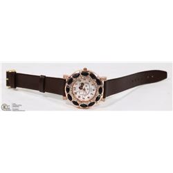 HELLO KITTY QUARTZ WATCH - JEWELRY