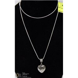 LADIES 3D HEART PENDANT AND NECKLACE SET