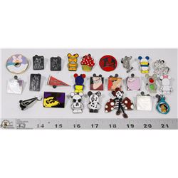 LOT OF 25 ASSORTED WALT DISNEY COLLECTOR TRADING