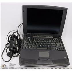 COMPACT PRESCARIO LAPTOP.
