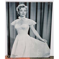 MARILYN MONROE PHOTOGRAPH ON CANVAS 20” X 15”