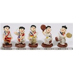 SET OF JAPANESE  PORCELAIN CLOWNS