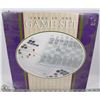 Image 1 : NEW 3 IN 1 GLASS CHESS, CHECKERS, BACKGAMMON SET