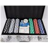 Image 1 : 300 PIECE HEAVY CLAY CHIP POKER SET IN METAL