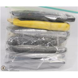 BUNDLE OF HEAVY DUTY  UTILITY KNIVES