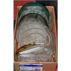 16) 13 DIVIDED DEPRESSION GLASS PICKLE DISHES